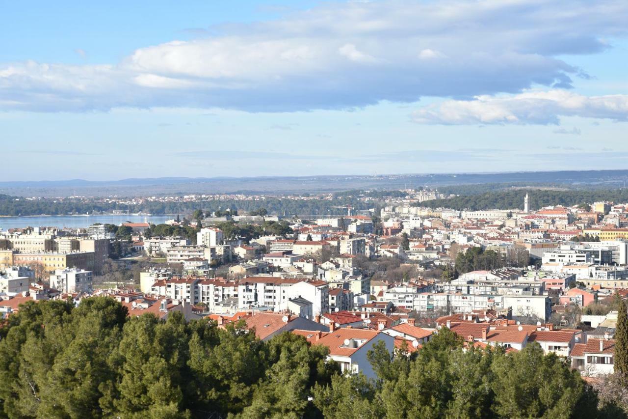 Apartment Panorama Pula Exterior foto